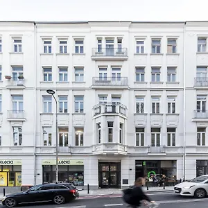 Apartament Ecru Glamorous Studio Near Metro Nowy Swiat, Warszawa