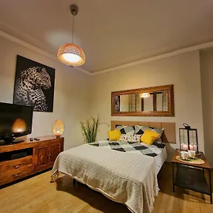 Apartament Center, Warszawa
