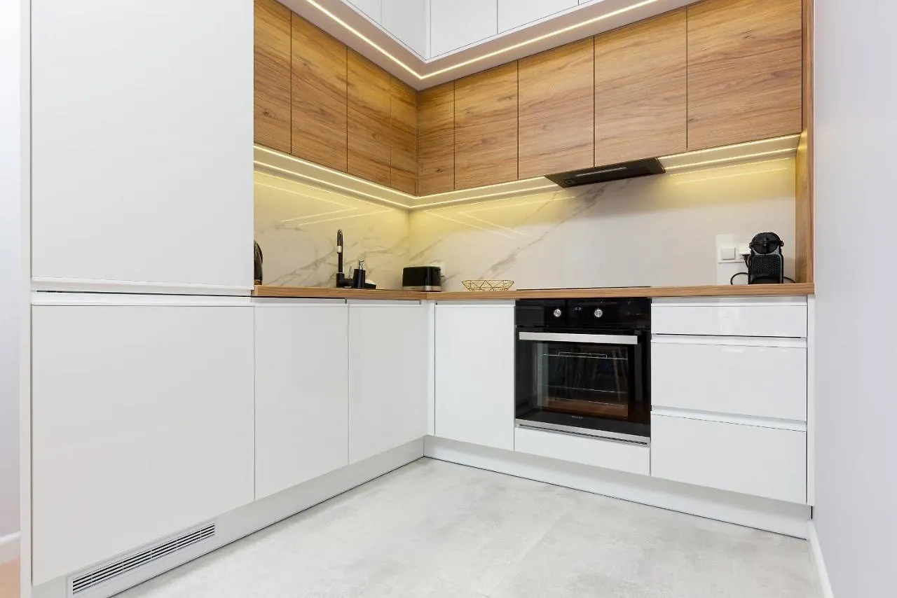 Apartament Dom przy Okrzei by Renters Prestige Warszawa 0*,  Polska