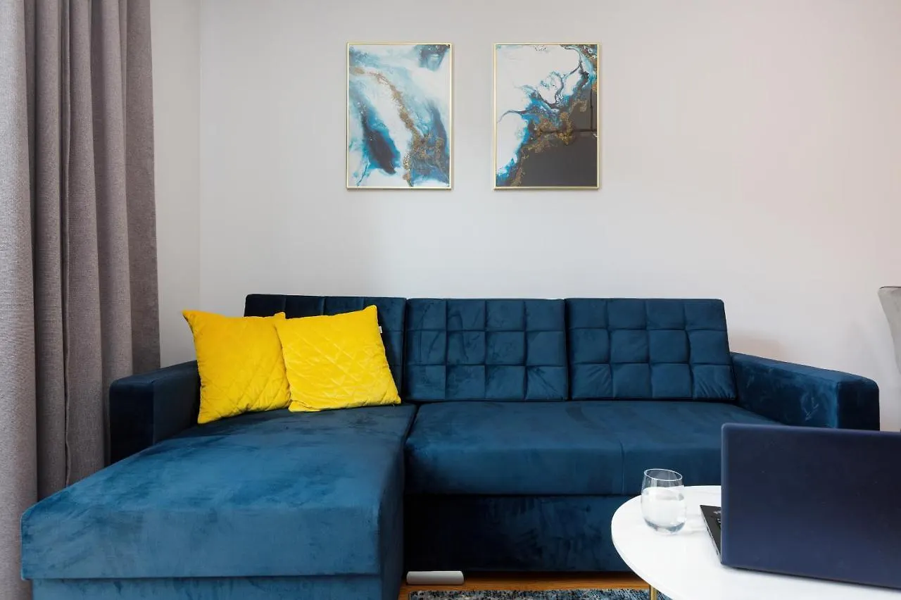 Apartament Dom przy Okrzei by Renters Prestige Warszawa 0*,  Polska